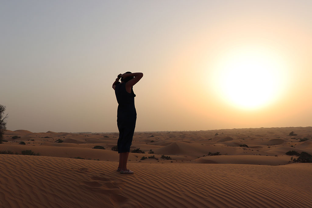 tramonto nel deserto del quarto vuoto